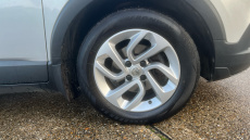 Vauxhall Crossland X 1.2T ecoTec [110] SE Nav 5dr [6 Speed] [S/S] Petrol Hatchback